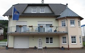 Weingut U. Gaestehaus Menten